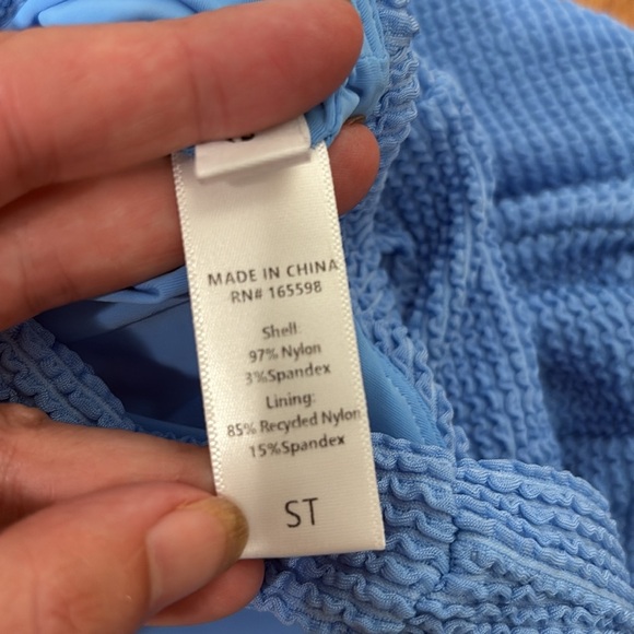 Andie The Mykonos One Piece LT Swimsuit Textured Blue size S long torso NWOT - Picture 5 of 6